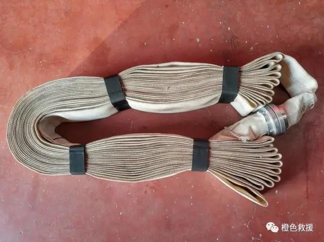 實(shí)用水帶展開(kāi)技術(shù)(圖1) 實(shí)用水帶展開(kāi)技術(shù)(圖1)