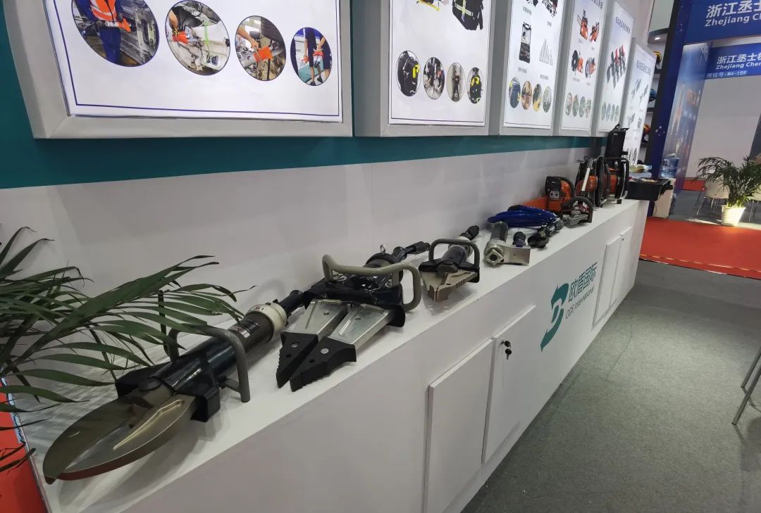 展會(huì)盛況直擊！歐盾國(guó)際救援裝備來了！(圖10)